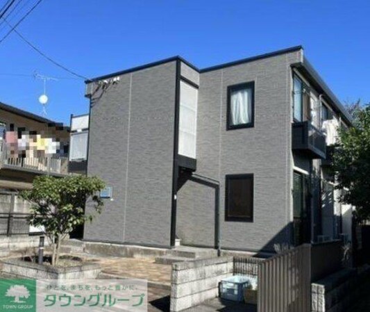 レオパレスシスメゾンの物件外観写真